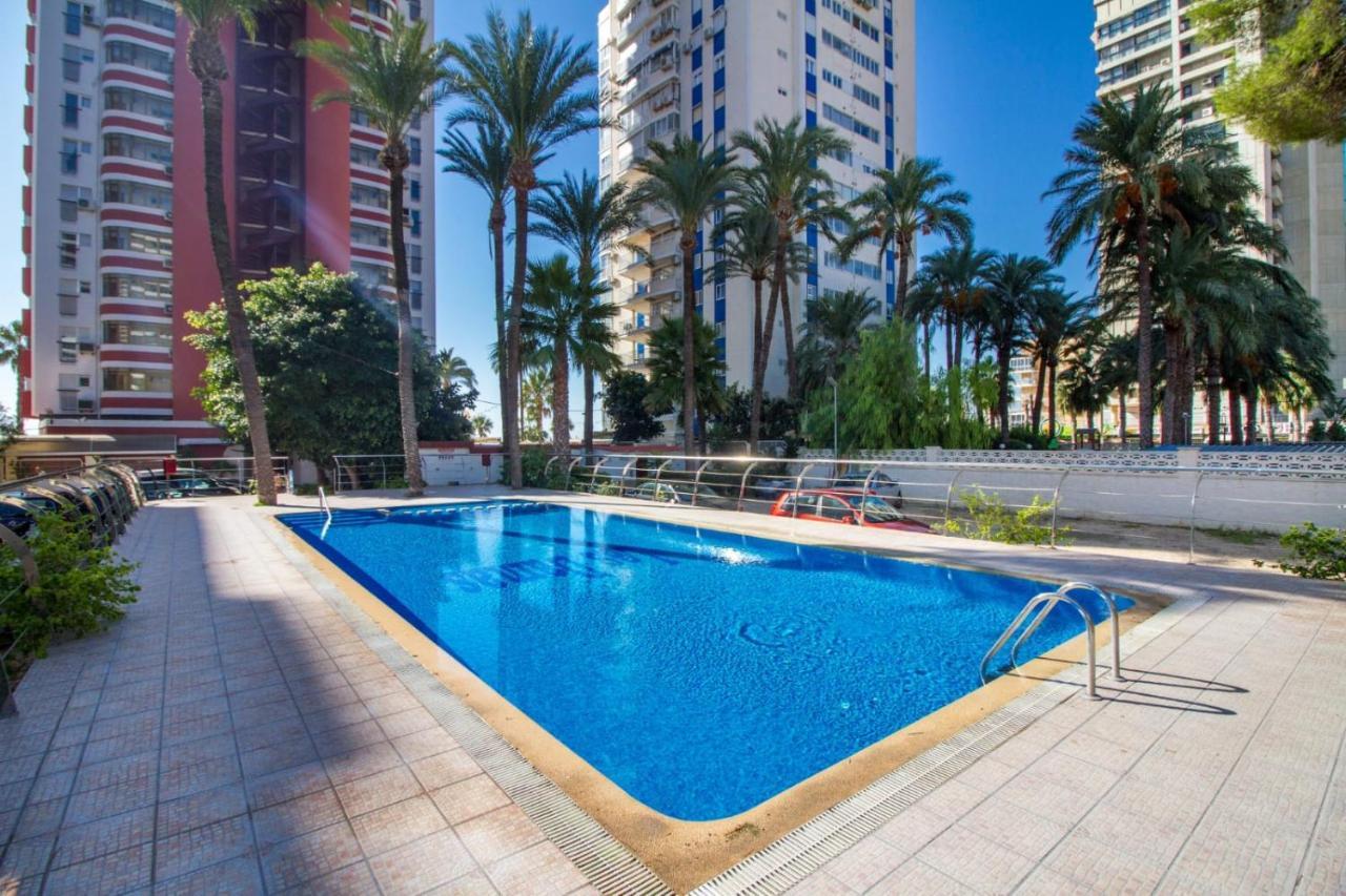 Benidorm, Las Damas, Primera Linea De Playa De Levante Kültér fotó